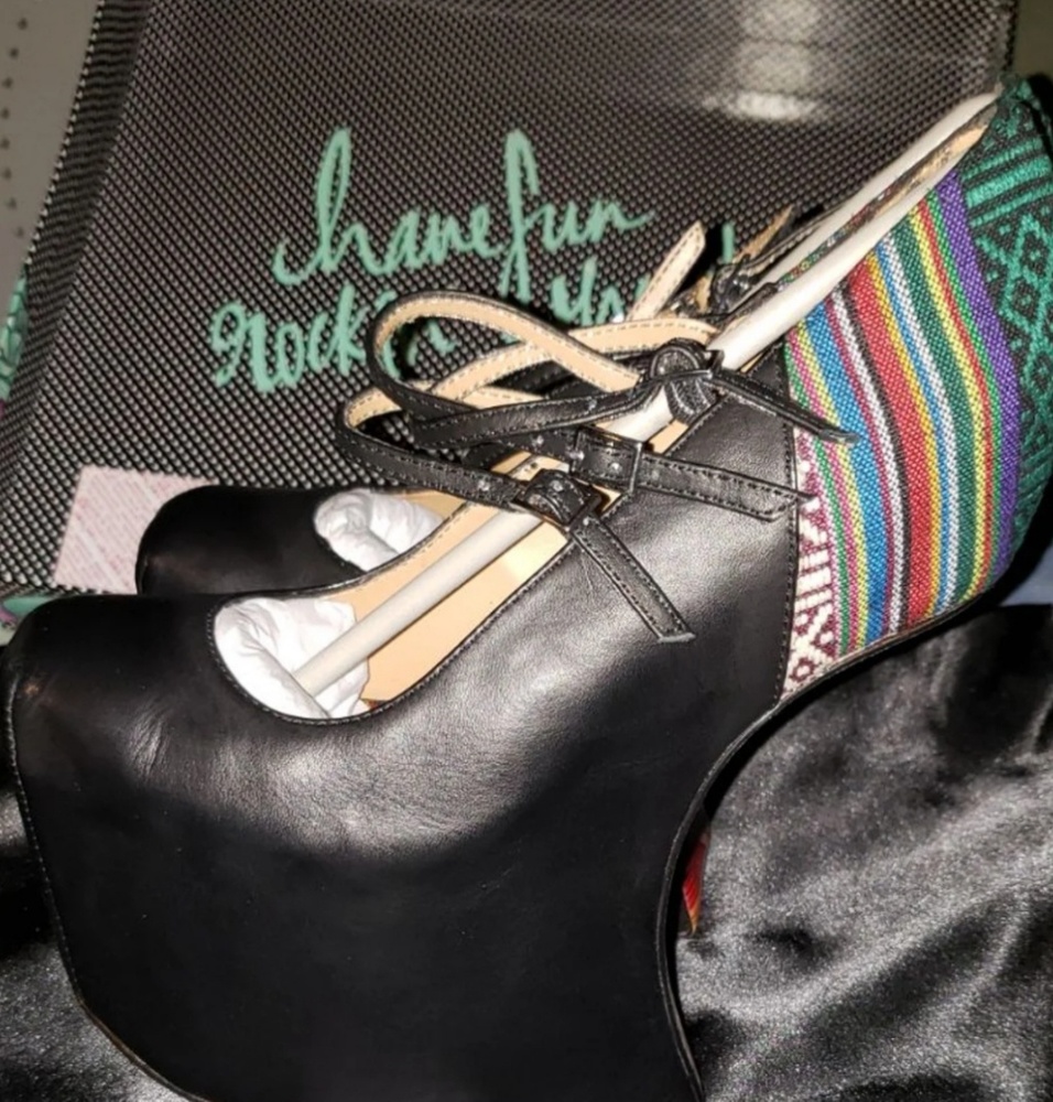 Taylorsays Heelless Shoes